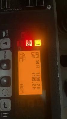 Toyota 5500lbs electric forklift reach 14.1 feet - Photo 4