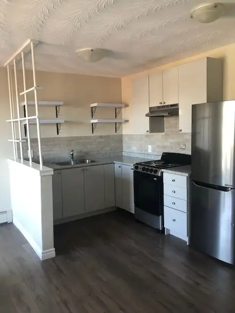 2 bedroom