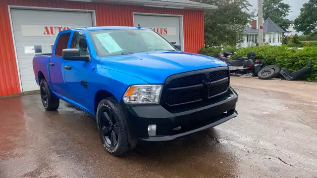2021 Dodge Ram Crew Cab 4x4 - Photo 3