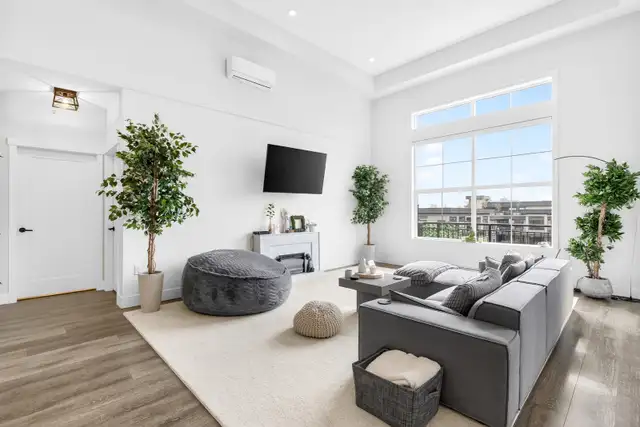 Stunning 1,500  Sq. Ft. Executive Condo Town Centre Maple Ridge - Photo 7