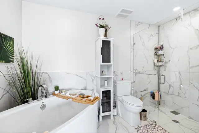 Stunning 1,500  Sq. Ft. Executive Condo Town Centre Maple Ridge - Photo 14