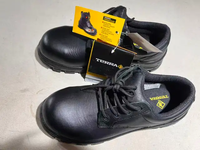 Terra-Firma Flex Boots Size :07 ( for Men .)$70$70