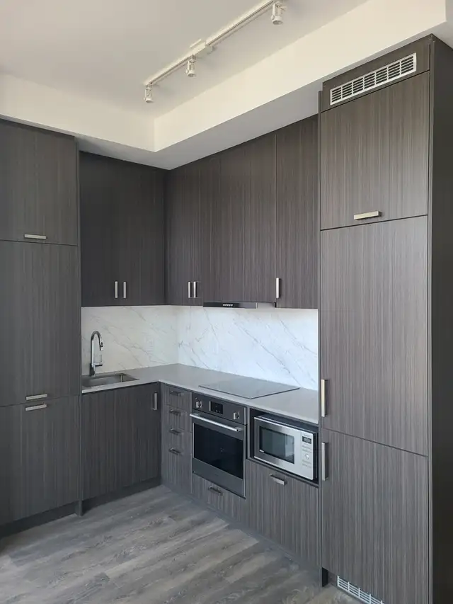 Condo for rent in Vaughan - Photo 4