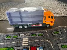 car Mat and trucks - Photo 3