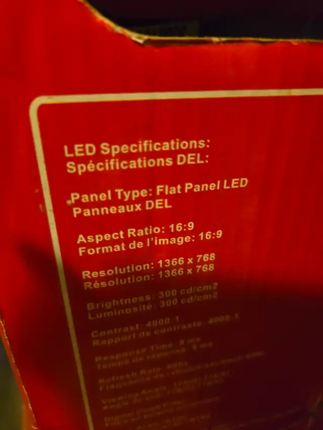 32 inch rca tv/dvd combo - Photo 3