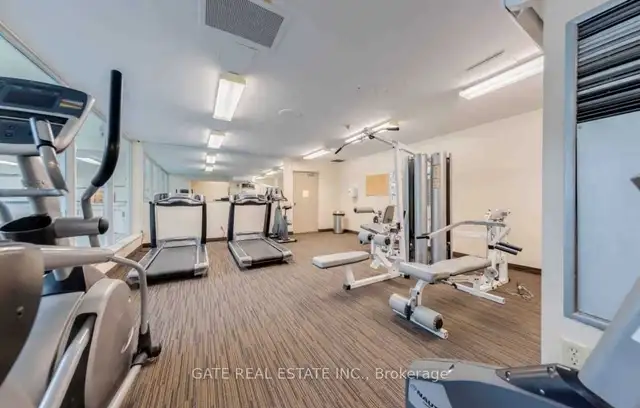 2 BEDROOM 2 BATHROOM IN CONDO BUILDING - Photo 4