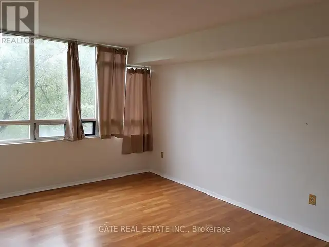 2 BEDROOM 2 BATHROOM IN CONDO BUILDING - Photo 10