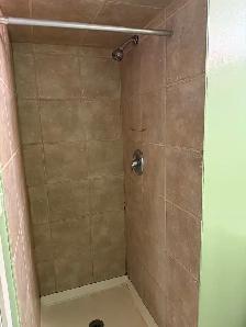 bedroom for rent - Photo 3