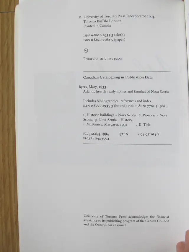 ATLANTIC HEARTH by Mary Byers & Margaret McBurney – 1994 - Photo 2