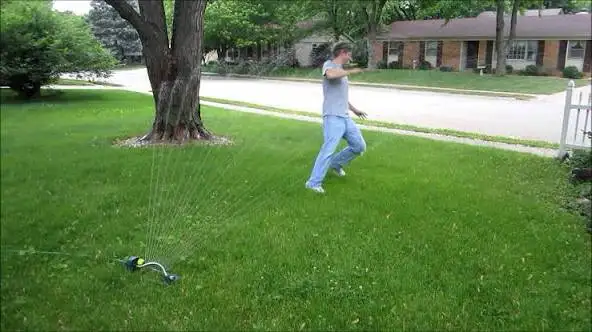 Yard Enforcer Motion Sprinkler - Photo 3