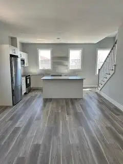 Stunning Brand New Townhouses 2 Bed, 1.5 Bath Parkdale $1950 - Photo 3