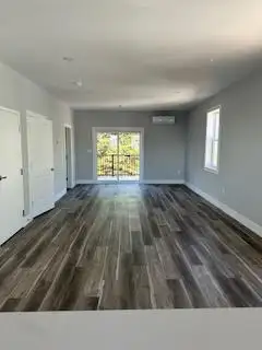 Stunning Brand New Townhouses 2 Bed, 1.5 Bath Parkdale $1950 - Photo 6