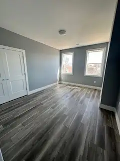 Stunning Brand New Townhouses 2 Bed, 1.5 Bath Parkdale $1950 - Photo 10