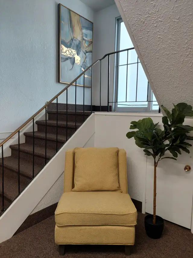 2 Bedroom Yellowstone Apartment in Stettler, Alberta - Photo 2