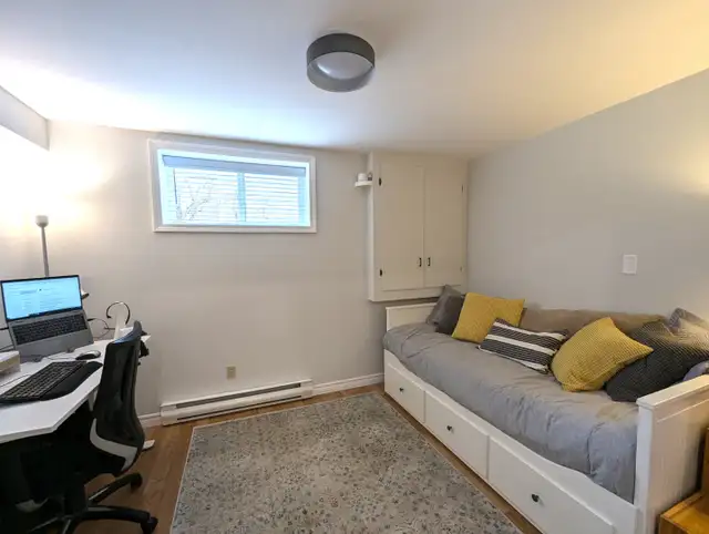 25-041 Fabulous home in Portland Estates - Photo 9