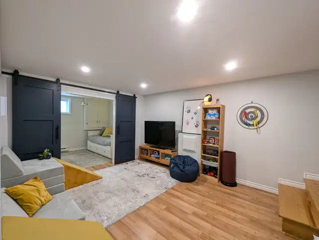 25-041 Fabulous home in Portland Estates - Photo 16