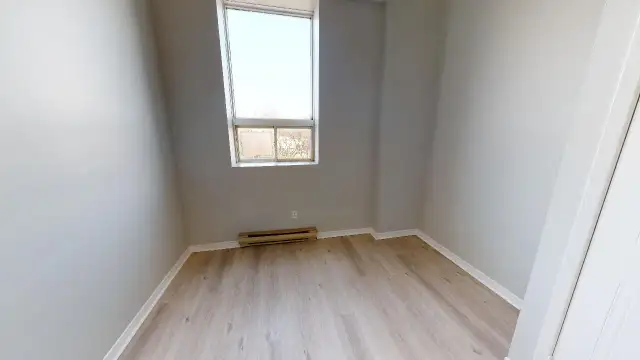 1 BD Suite with lots of character - On Adelaide St at Dundas St - Photo 2