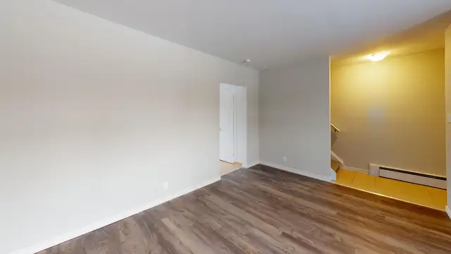 3BD Townhouse Near Trafalgar Street - HEAT INCLUDED - Photo 9