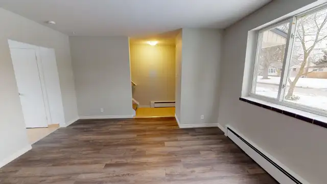 3BD Townhouse Near Trafalgar Street - HEAT INCLUDED - Photo 11