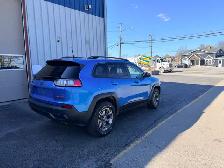 2019 Jeep Cheroke Trail Hawk! Low KM! - Photo 3