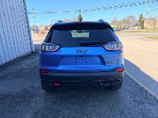 2019 Jeep Cheroke Trail Hawk! Low KM! - Photo 4