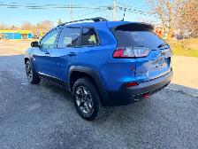 2019 Jeep Cheroke Trail Hawk! Low KM! - Photo 5