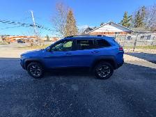 2019 Jeep Cheroke Trail Hawk! Low KM! - Photo 6