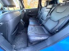 2019 Jeep Cheroke Trail Hawk! Low KM! - Photo 12