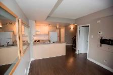 FOR RENT - Prime location - parking inc   all utilities - Photo 4