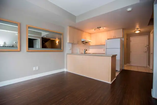 FOR RENT - Prime location - parking inc   all utilities - Photo 5