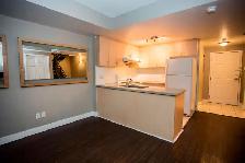 FOR RENT - Prime location - parking inc   all utilities - Photo 12