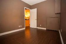 FOR RENT - Prime location - parking inc   all utilities - Photo 13