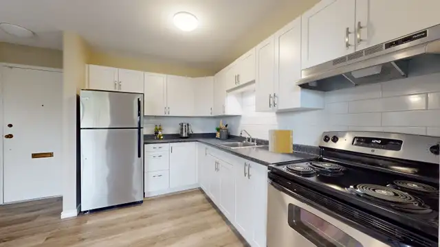 Affordable 1 Bedroom Apartment in Sarnia - Photo 3