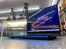 HP Omen Max 16 Gaming Laptop RTX 5090 - Photo 2