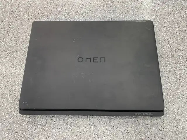 HP Omen Max 16 Gaming Laptop RTX 5090 - Photo 6