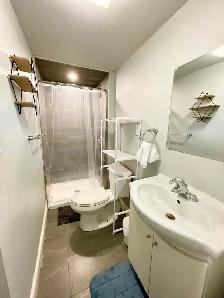 Private bedroom for rent - Photo 3