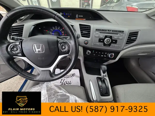 2012 Honda Civic (No Accidents/ Clean history) - Photo 6