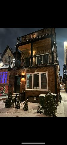 950  SQFT | New 2BED - 2BATH | Steps to St. Clair - Photo 9