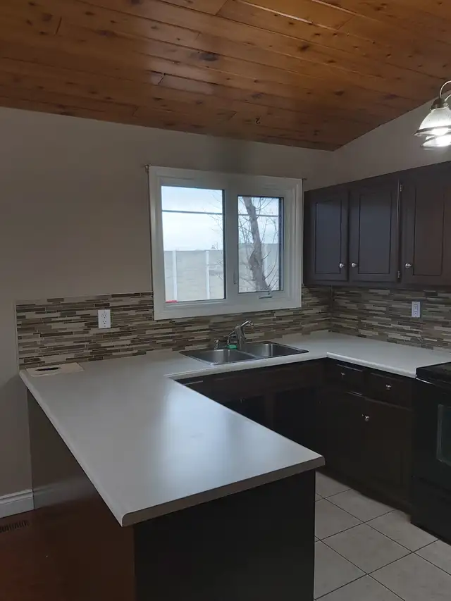 Beautiful 3-bedrooms for Rent - Photo 9