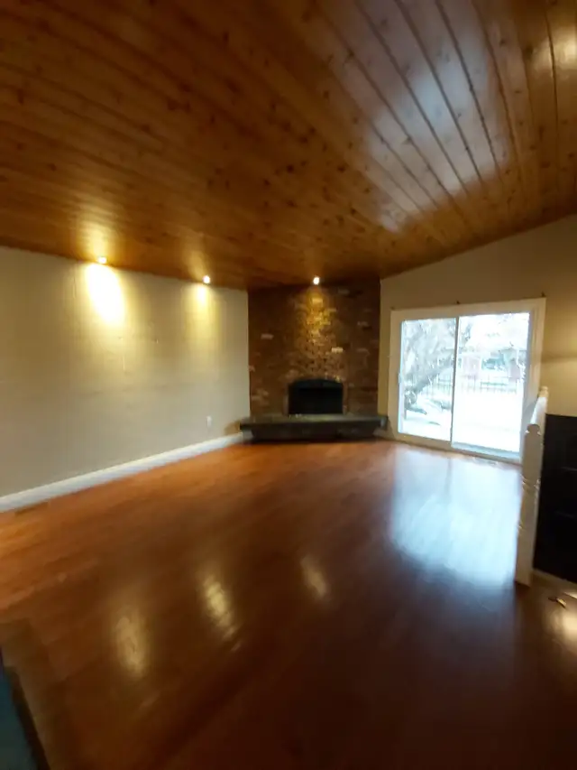 Beautiful 3-bedrooms for Rent - Photo 12