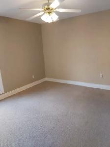 Beautiful 3-bedrooms for Rent - Photo 13