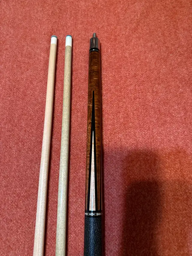 Vintage Falcon pool cue for sale. Ex - Photo 3