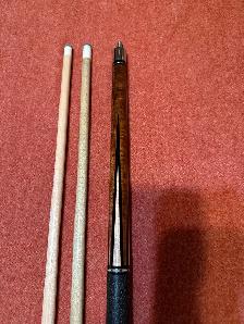 Vintage Falcon pool cue for sale. Ex - Photo 3