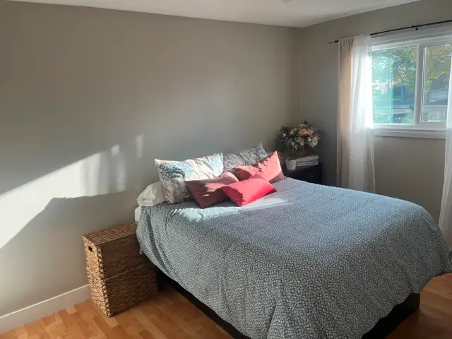 Main  Floor Rental - Photo 7