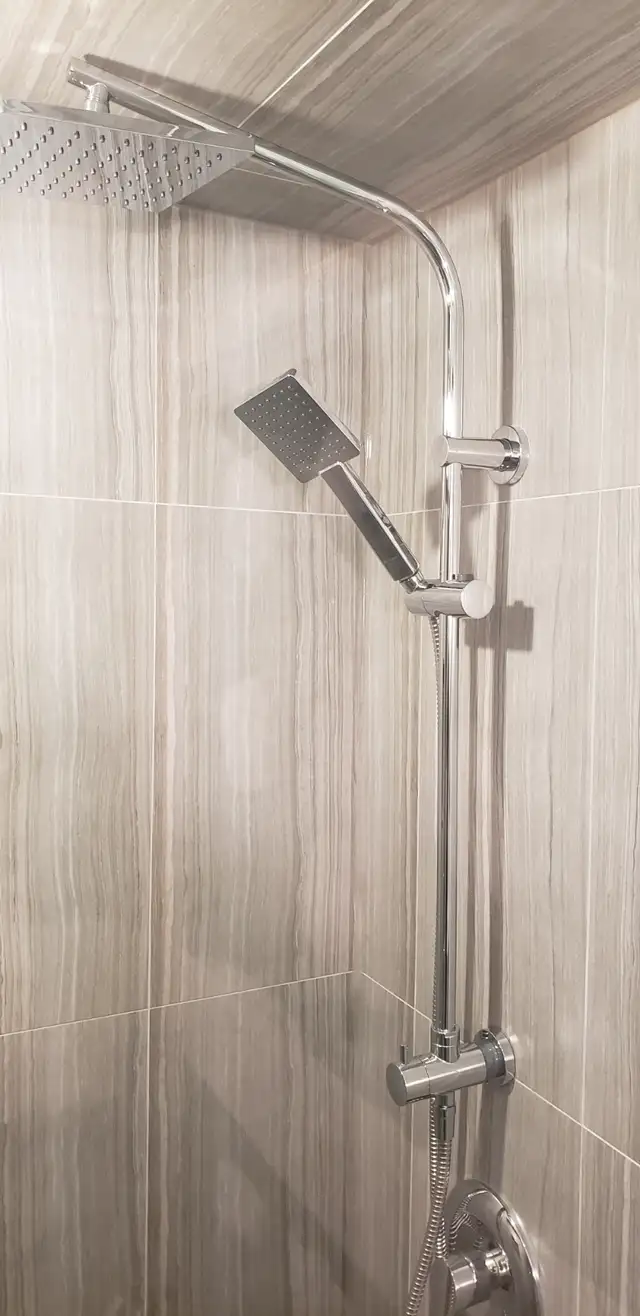 Fully renovated, legal 2‑bedroom basement apartment for rent - Photo 6