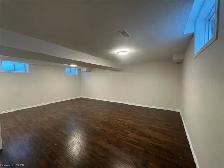 2400 sqft house for rent(3 bdrm, 2 garages, 3bathrm) - Photo 15