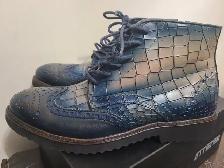 Brand new men leather bootis Size11