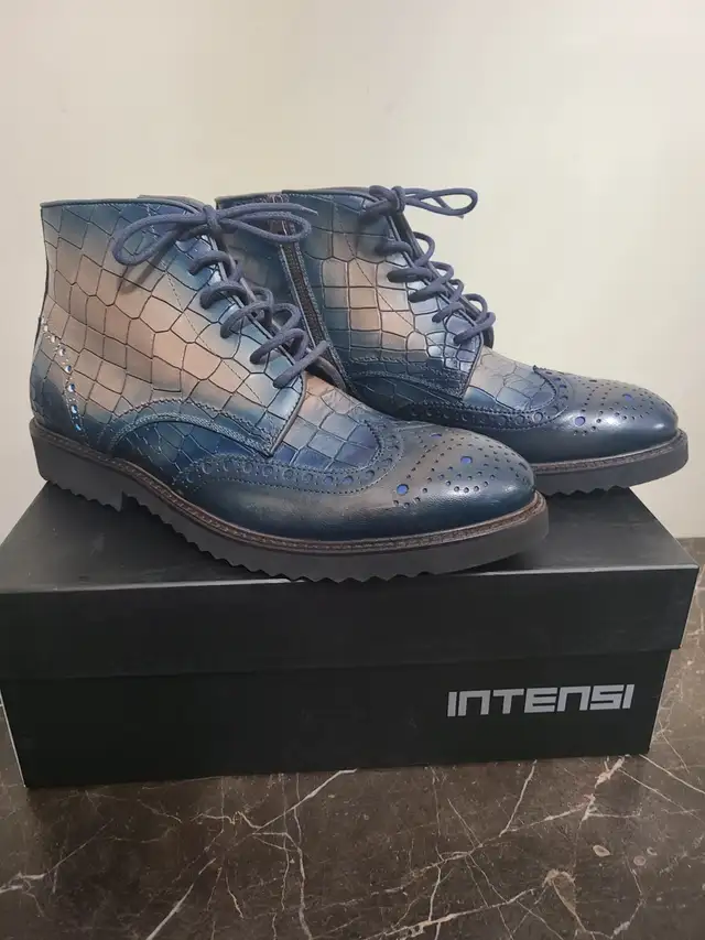 Brand new men leather bootis Size11 - Photo 3