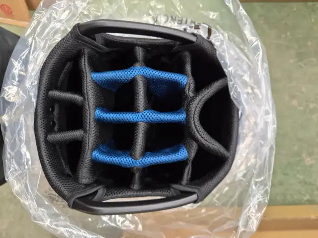 Brand new cobra golf bag still in the plastic!! - Photo 5