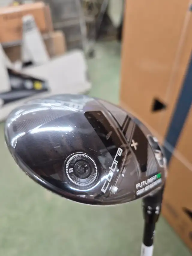Brand new cobra optm x 3 wood stiff still in plastic for sale!! - Photo 3